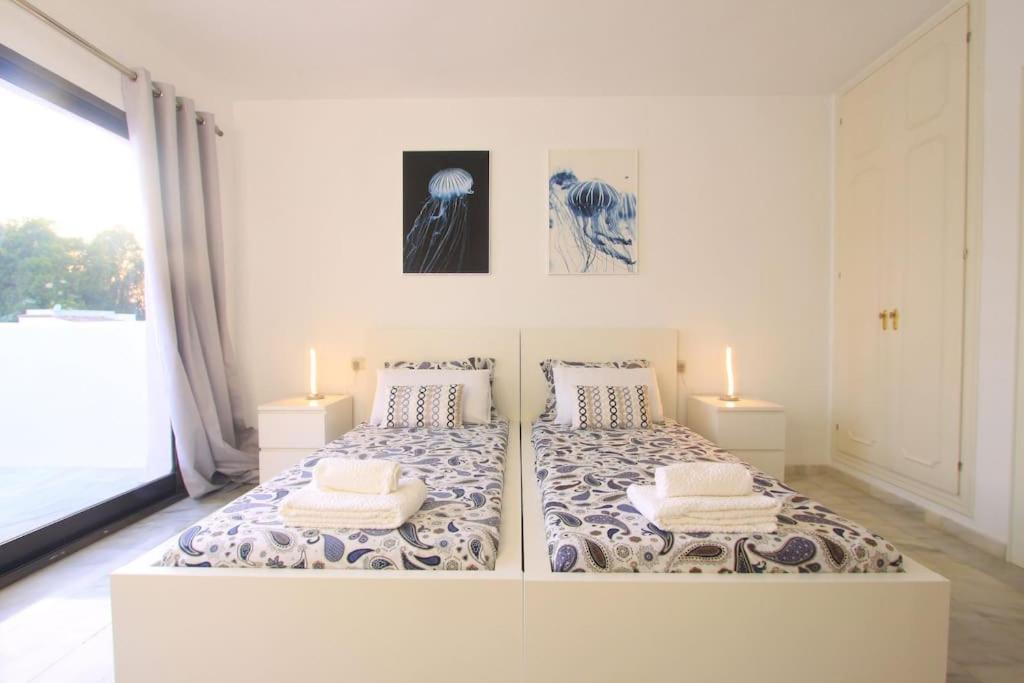 1080 - Golden Jacuzzi * Marbella